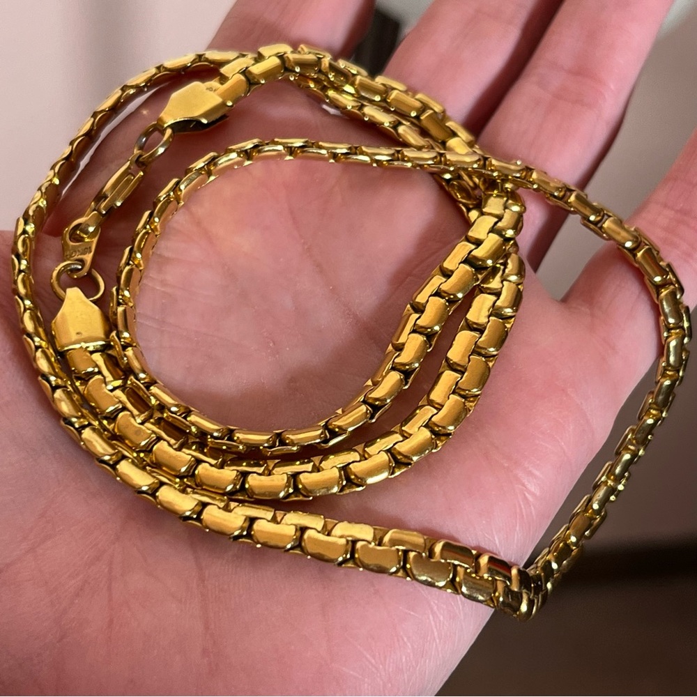 Vintage 1990 18Kt Gold plated Wide Omega Chain long Necklace 23 inches